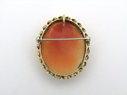 9K gold shell cameo brooch/pendant.
