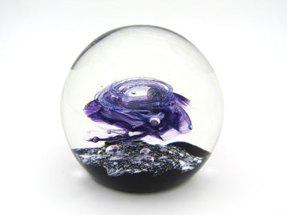 Limited Edition Selkirk Starburst paperweight, 1984.