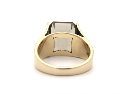 9K gold smoky quartz ring, circa 1970's.