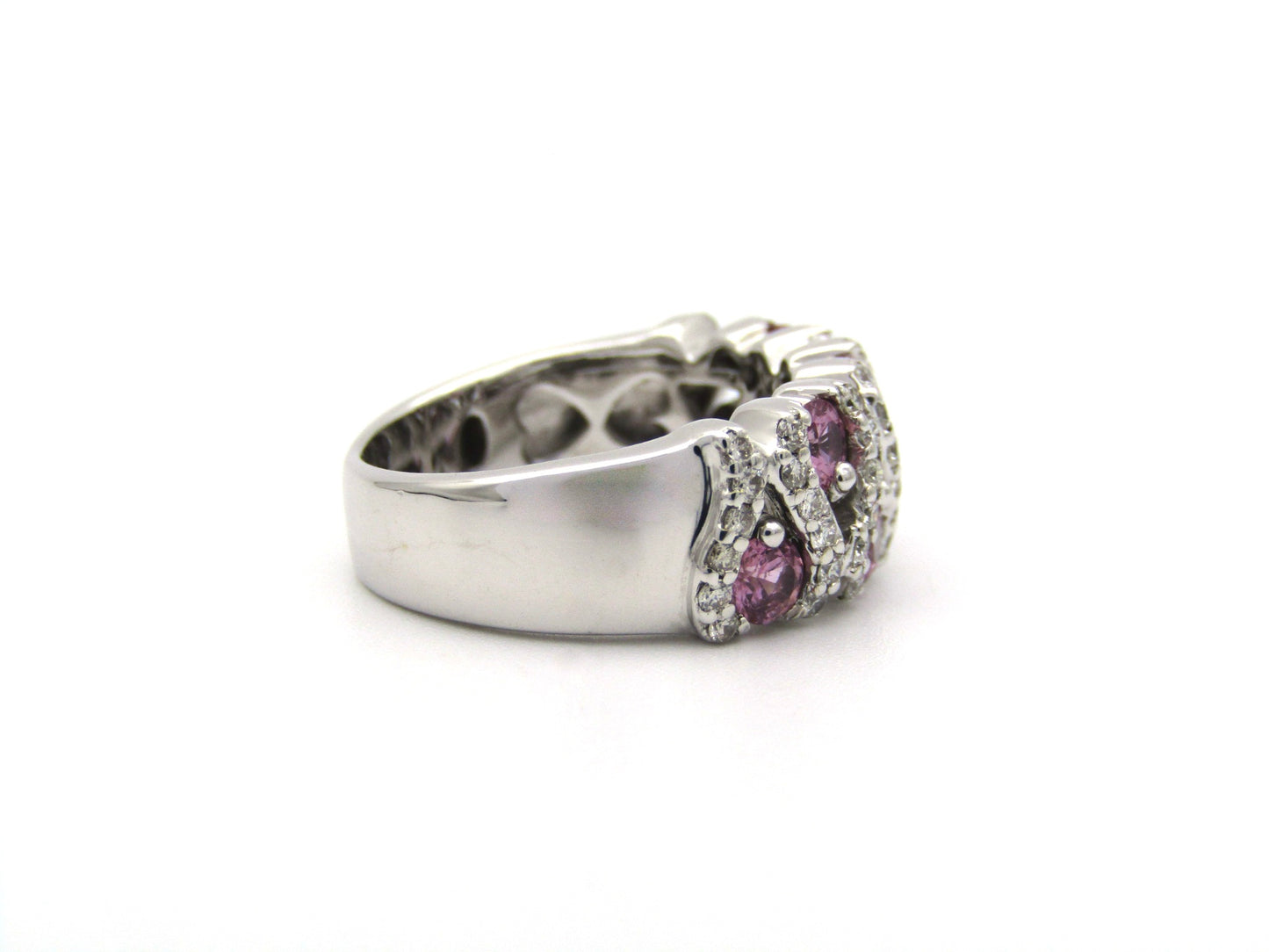 18K gold pink sapphire and diamond ring.
