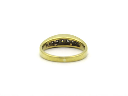 18K gold Vintage diamond ring, circa 1970's.