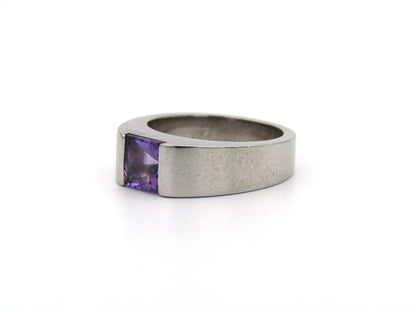 18K gold Vintage Cartier amethyst ring, 1999.