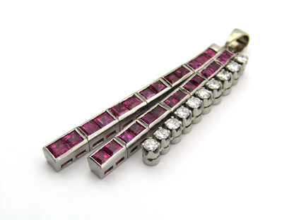 18K gold Art Deco Burmese ruby and diamond articulate pendant, circa 1920's.
