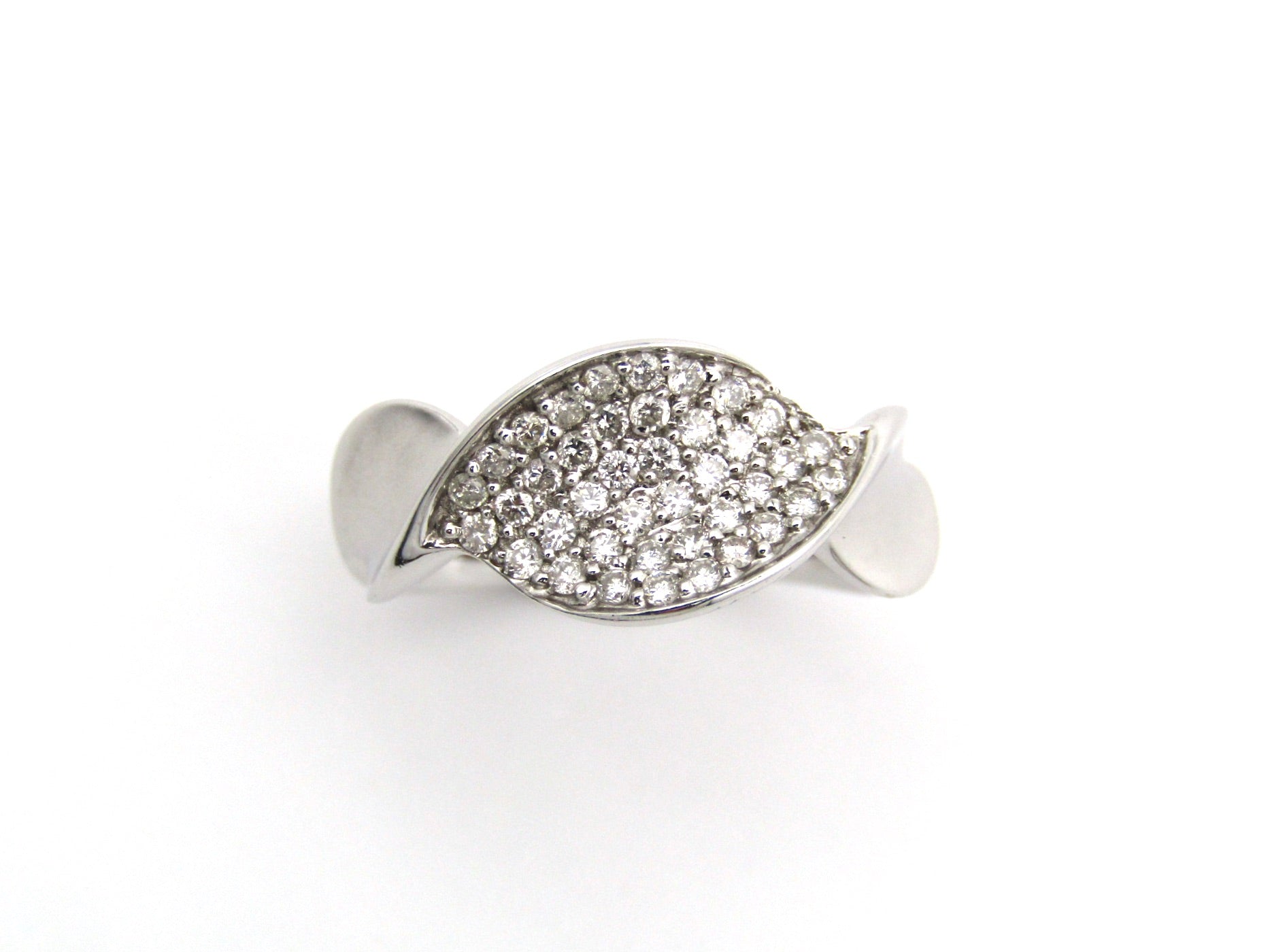 18K gold twist diamond ring.