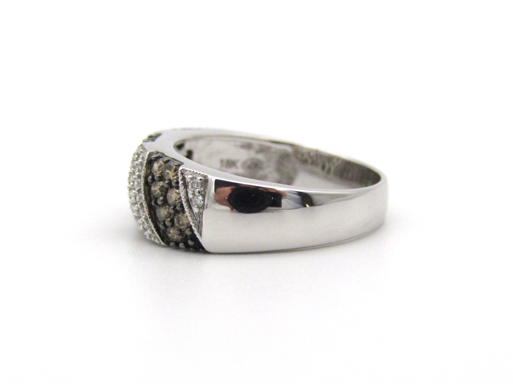 18K gold brown and colourless diamond ring.