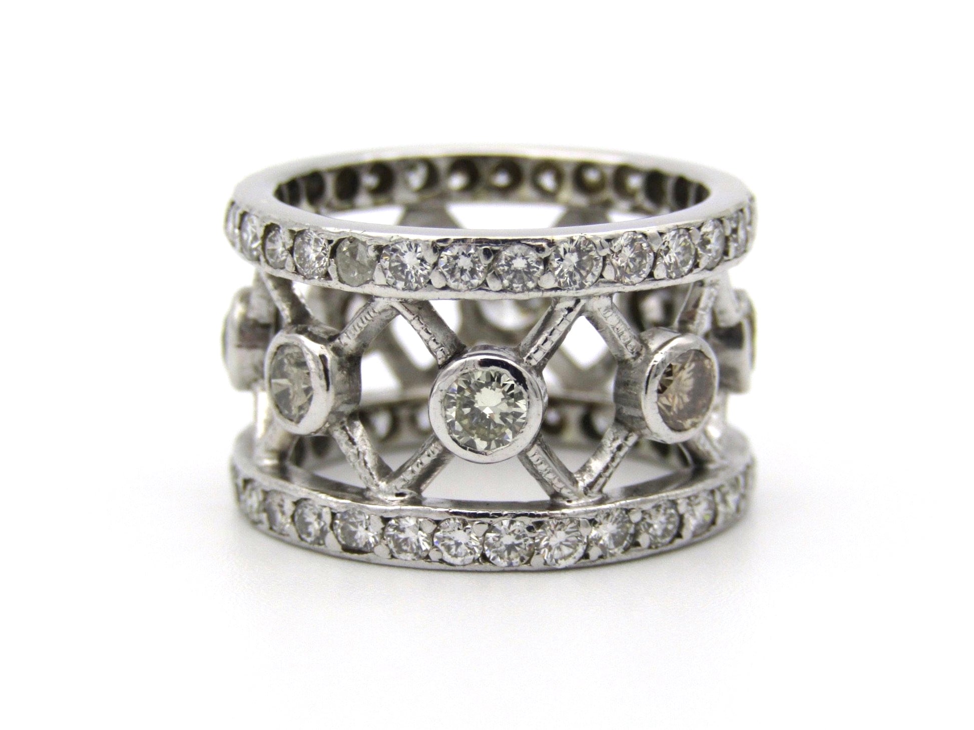 9kt gold fancy and colourless diamond ring.