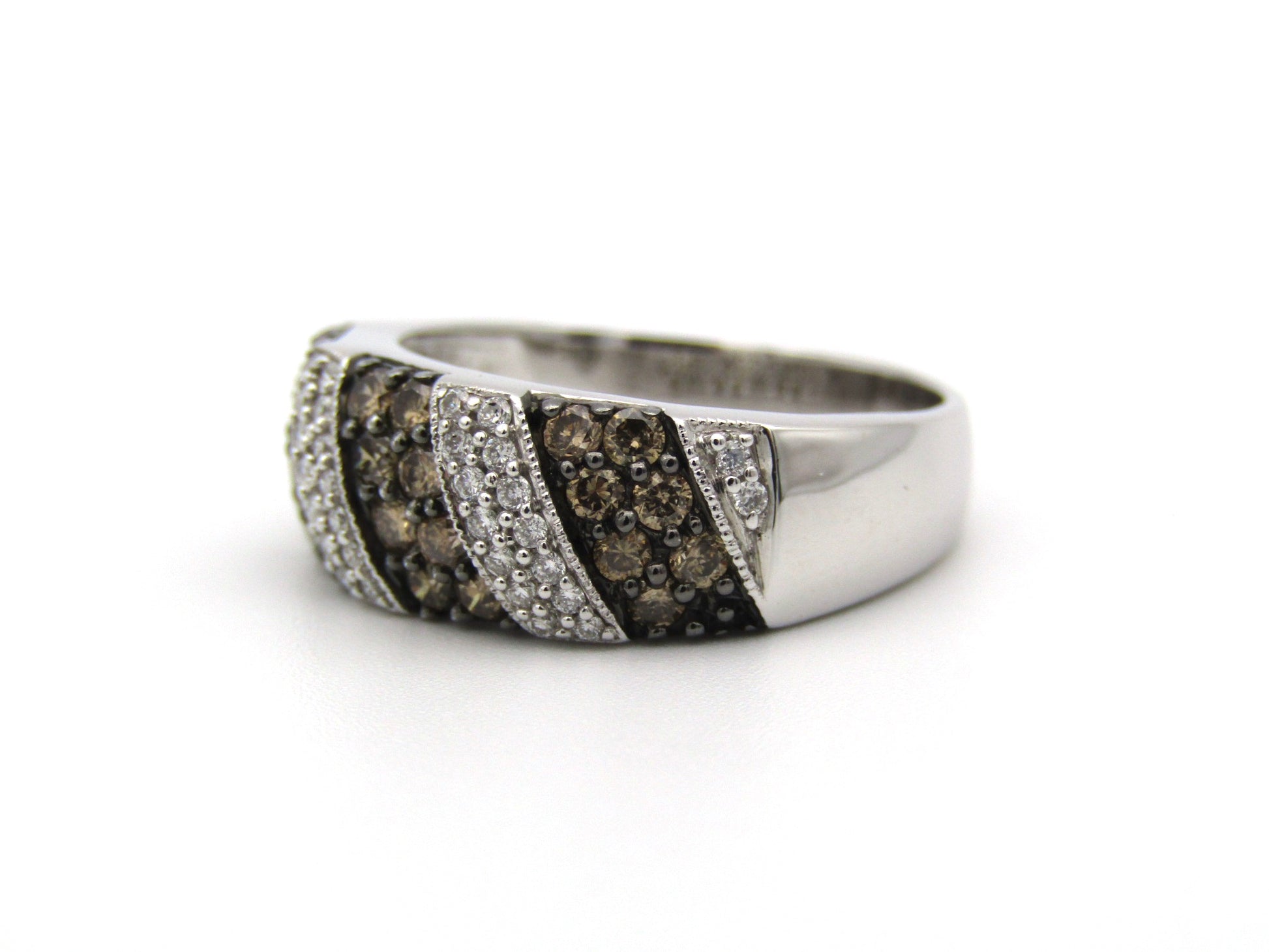 18K gold brown and colourless diamond ring.