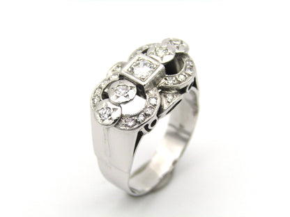 Art Deco 18K gold diamond ring.